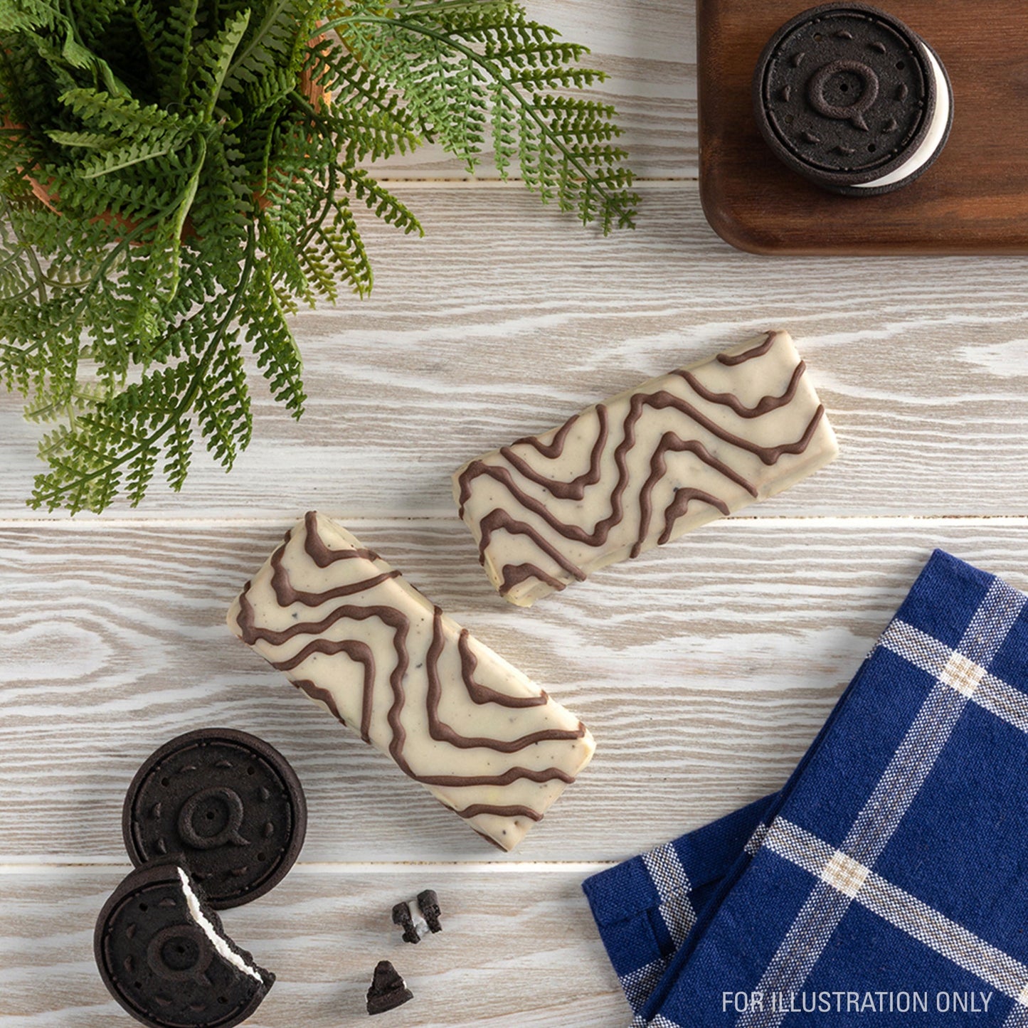 dipped-cookies-and-cream-protein-bars-z4 15807_QN_USA_ProteinBar_CAC_InterimAssetUpdate_Digital-Dipped-ProductCarouselSet_Tabletop2.jpg